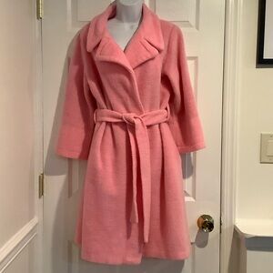 SEARS BEST Vintage 1960’s “At HomeWear” Retro Pink Fuzzy House Coat 3/4 Robe M